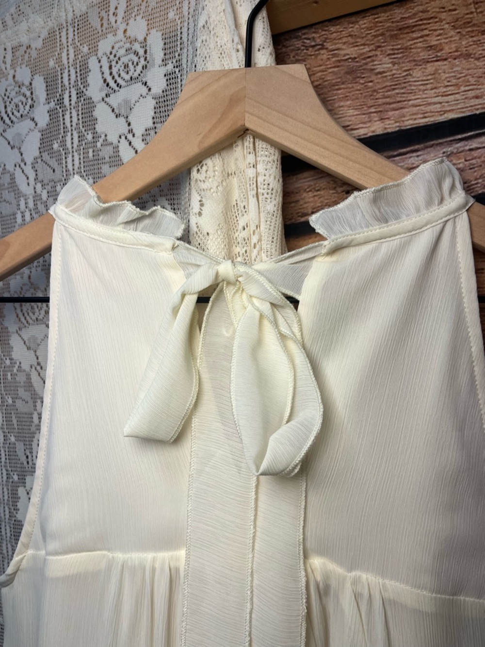 Kirundo Women's Cream Tiered Halter Dress (rack) - Picture 7 of 10